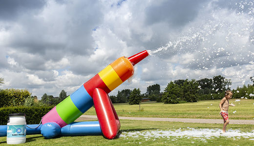 Opblaasbare schuim bubble kanonnen in standaard thema kopen voor kinderen