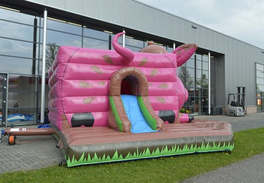 Order now custom made Steven Pig Bouncy castle at JB Promotions UK. Custom made inflatable promotional bouncers in different shapes and sizes for sale